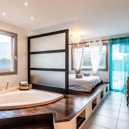 Villa Tout Confort - Piscine - Montagnes - Lac - Parking Armoy 외부 사진