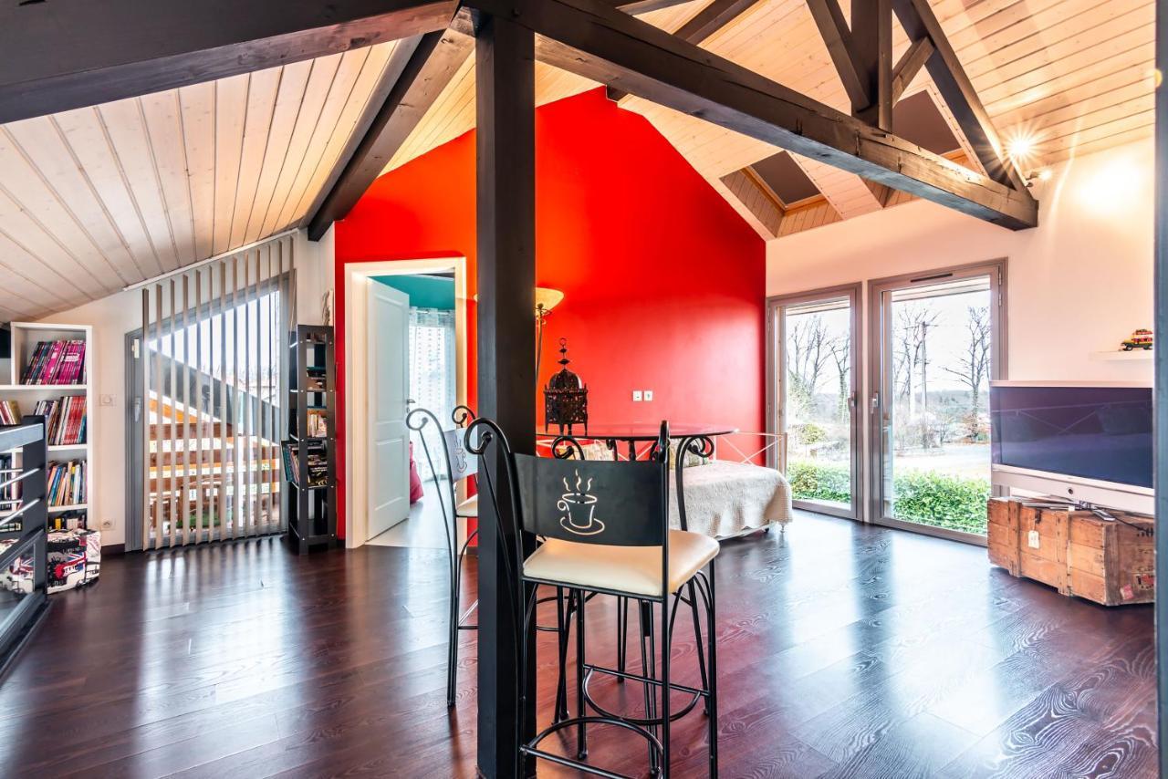 Villa Tout Confort - Piscine - Montagnes - Lac - Parking Armoy 외부 사진
