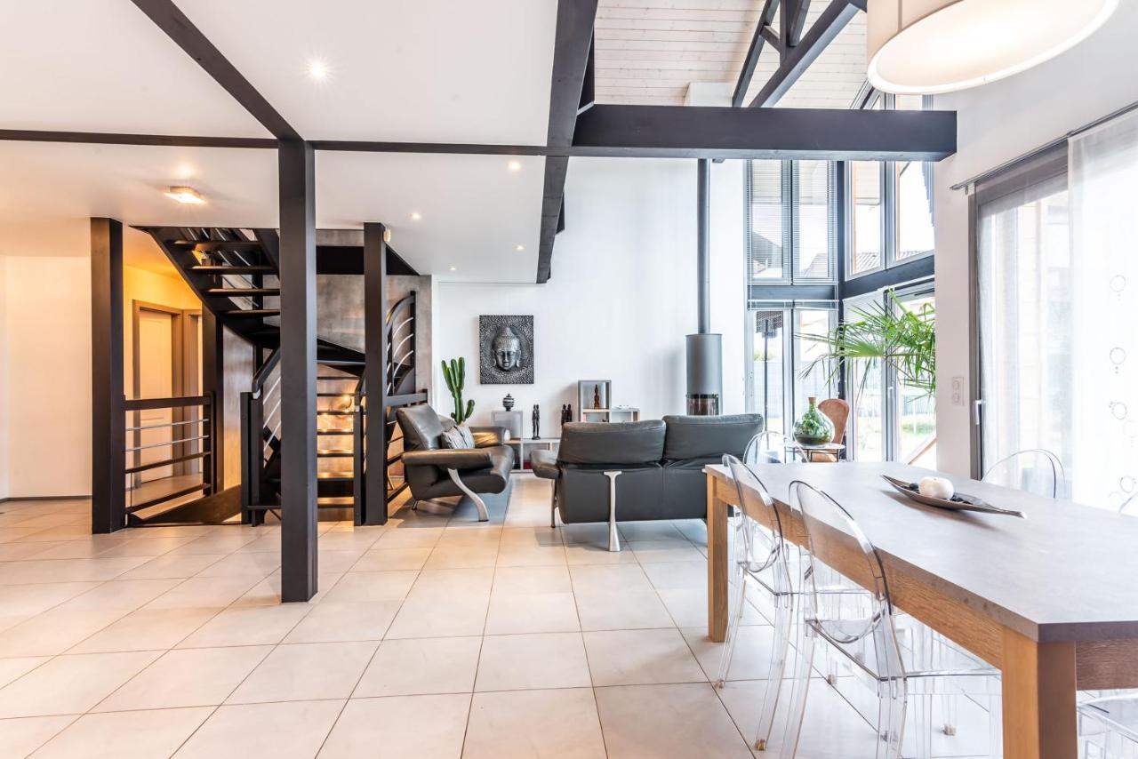 Villa Tout Confort - Piscine - Montagnes - Lac - Parking Armoy 외부 사진